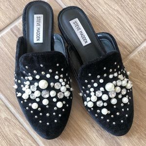 Steve Madden pearls Mules